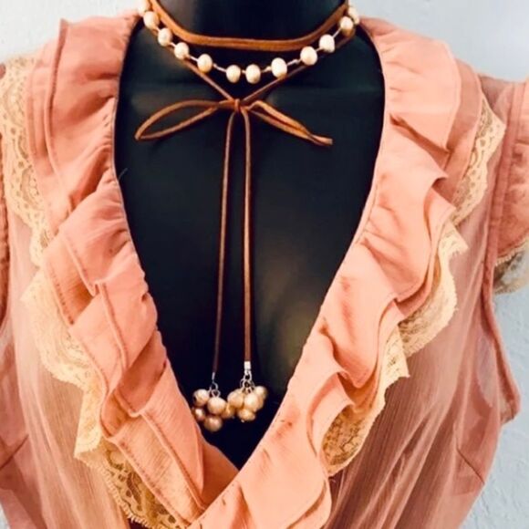 Brown Suede & Faux Pink Pearl Wrap Necklace - Picture 1 of 2